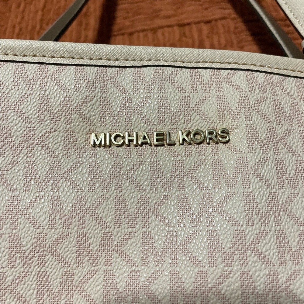Michael Kors Cream Tote with Gold Accents - Picture 3 of 7